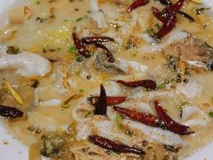 -渔语鱼酸菜鱼新川菜(来福士店)
