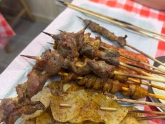 -東豫狼鲜货烧烤. 碳火烤鱼. 小龙虾(上海首店)