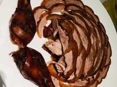 德胜枣木烤鸭-雀蓝川菜(奥体广场店)