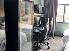 -粤塔X趣影电竞酒店(天河广场车陂地铁站店)