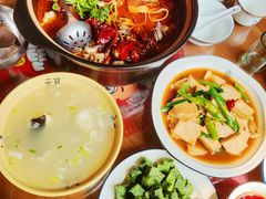 -秦扬居特色菜馆(上王村)