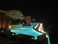 -瑰丽酒店·海吧·天际下午茶·现场DJ·天台酒吧