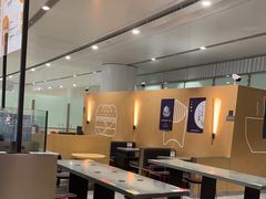 大堂-麦当劳(北京大兴机场二层国内到达(安检外)店)