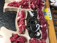 -领鲜潮牛鲜牛肉火锅(天外村店)
