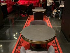 -Salon de The de Joel Robuchon(外滩18号店)