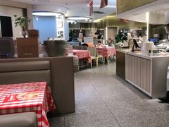 大堂-西贝莜面村(上海百联西郊店)