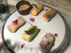 漫步花开彩虹卷-蜜桃花开·中西融合菜E&W(南长街店)