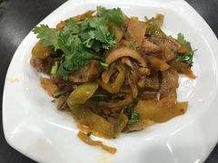 一品酸菜拌卤味-康师傅私房牛肉面(北京南站店)