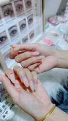 -小黑瓶美甲美睫