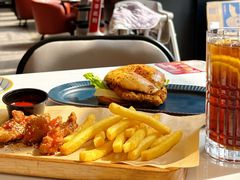 -必胜客(安盛金马店)