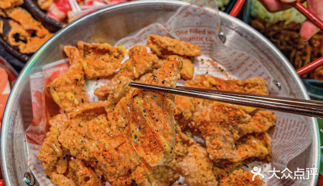 深圳美食|无法拒绝的芝士炸鸡皮‼️
