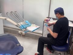 -上海仁爱医院口腔科 · 种植