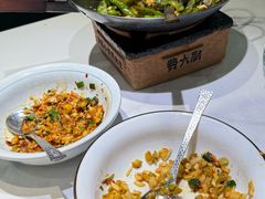 -费大厨辣椒炒肉(高铁吾悦广场店)