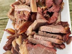 驴肉拼盘-保定驴肉火烧(吉祥店)