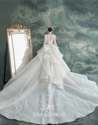 -MISS MIA 婚纱品牌馆