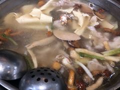 -迎三江菌汤兔(星桥街西段店)