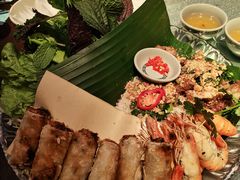 -大头虾越式风味餐厅(光明广场店)