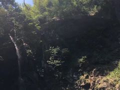 -安吉龙王山峡谷漂流