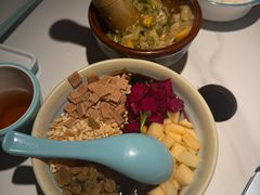 -江边城外烤全鱼(世茂广场店)