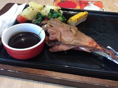 -必胜客(WOW中心城店)