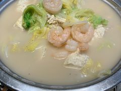 老汤白菜豆腐虾仁-如意部落·海鲜烧烤创意菜(金梦海湾店)