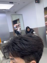 -首脑美发沙龙