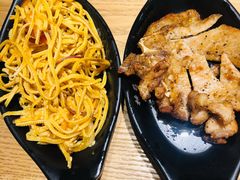 -桂在香知桂林米粉(红博中央公园店)