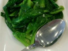 蒜茸芥兰-新加坡海鲜共和(名胜世界圣淘沙海滨坊)