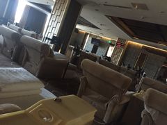 -裕龙汤泉