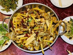 干锅牛蛙-馋嘴蛙火锅