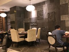 大堂-大理实力希尔顿酒店御璽中餐厅YUXI – CHINESE RESTAURANT