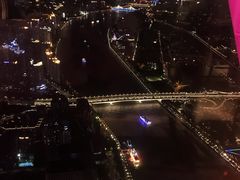 -广州塔卢特斯法国旋转餐厅