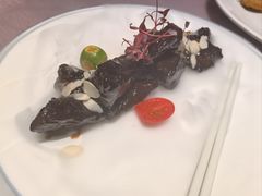 -荷栖小院·品质江西菜(红谷滩店)
