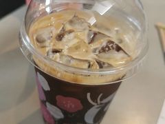 粉樱气泡咖啡-luckincoffee瑞幸咖啡(香港名店街店)