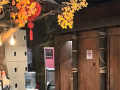 -暴风岛沉浸式体验馆(百联世纪店)