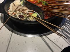 -钢管厂五区小郡肝串串香(奥克斯广场锦城万达店)