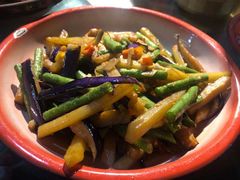 -老三样·美食研究中心(世贸路店)