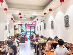 -土媳妇香锅坊(光谷店)