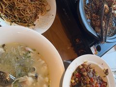 -严记小天府酸菜鱼(西四路店)