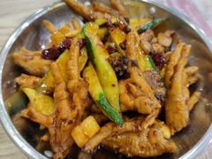 -江城燕子大排档(江汉路步行街店)