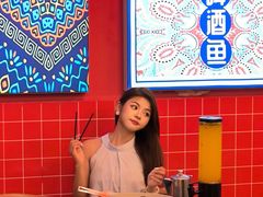 -刘姐啤酒鱼民族演艺餐厅(西街总店)