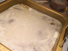 -尚尚仙·酸汤猪手·猪肚鸡火锅(华联万柳购物中心店)