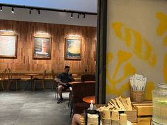 -方炉·天然食材面包店(青秀店)