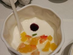 酸奶-君子·兰餐厅(长江路店)