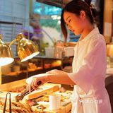 新品来啦，在比格比萨自助实现芝士瀑布配炸鸡🍗