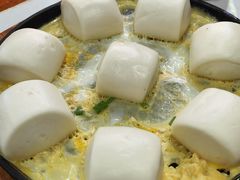 香煎小馒头-70後铁锅炖(坡博总店)