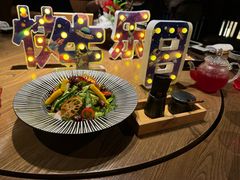 -牛道·和牛九食(市府恒隆广场店)