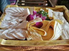 -滇釜火锅·能喝汤的火锅(车公庄店)