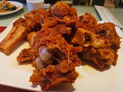 -吴记酱骨炖菜馆(西大直街店)