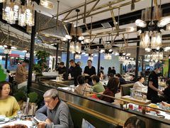 大堂-洪氏嗨捞·猪肚鸡火锅(阳光天地店)